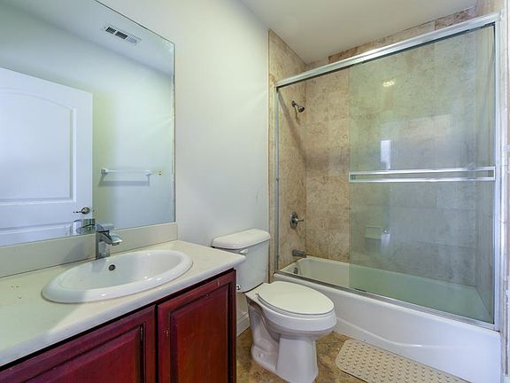 5th image of 13403 Kornblum Ave APT 2