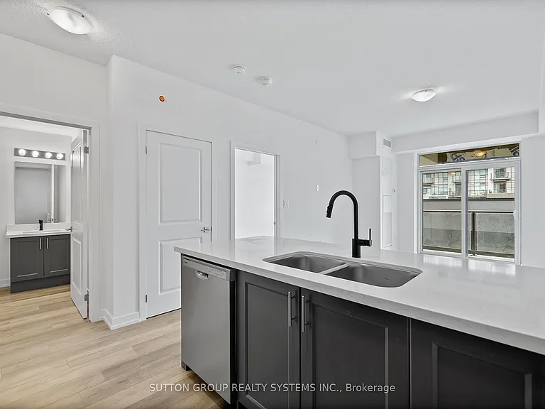470 Dundas St E #617 — Photo 20
