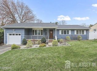 810 State Route 34 Rte, Matawan, NJ 07747