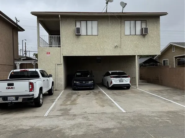 785 W 1st St, San Pedro, CA 90731