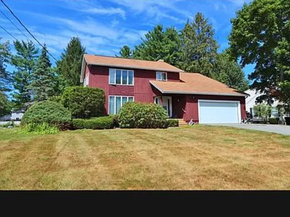 16 Hempstead Ave, Bangor, ME 04401