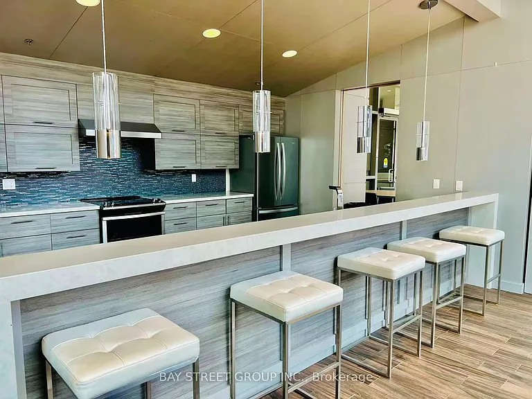2081 Fairview St #1408 — Photo 36