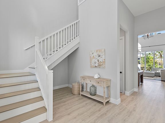 5th image of 515 91st Ave N