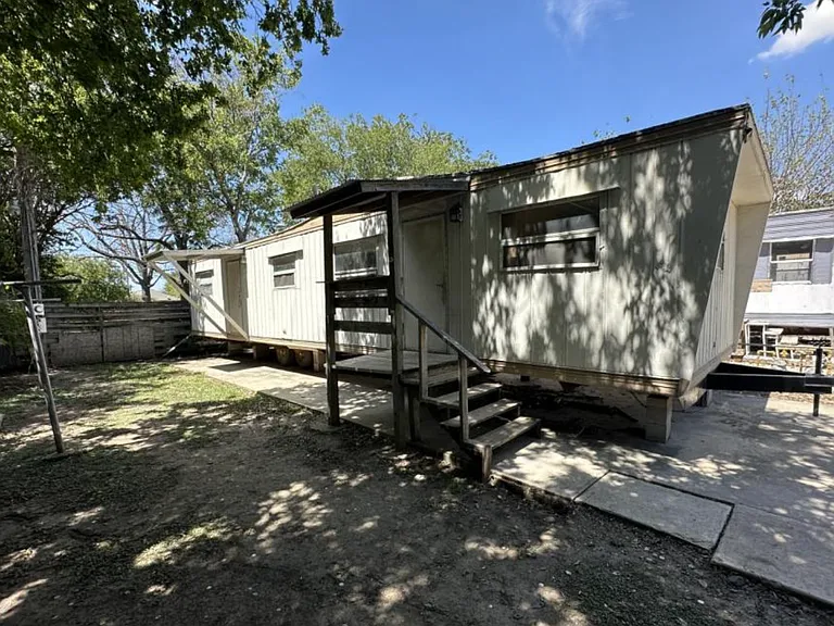 3632 SW Military Dr #14 — Photo 6