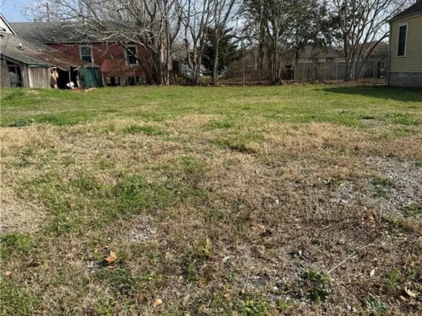 1229 Flood St, New Orleans, LA 70117