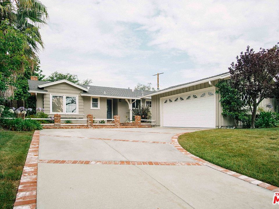 1st image of 27515 Fawnskin Dr