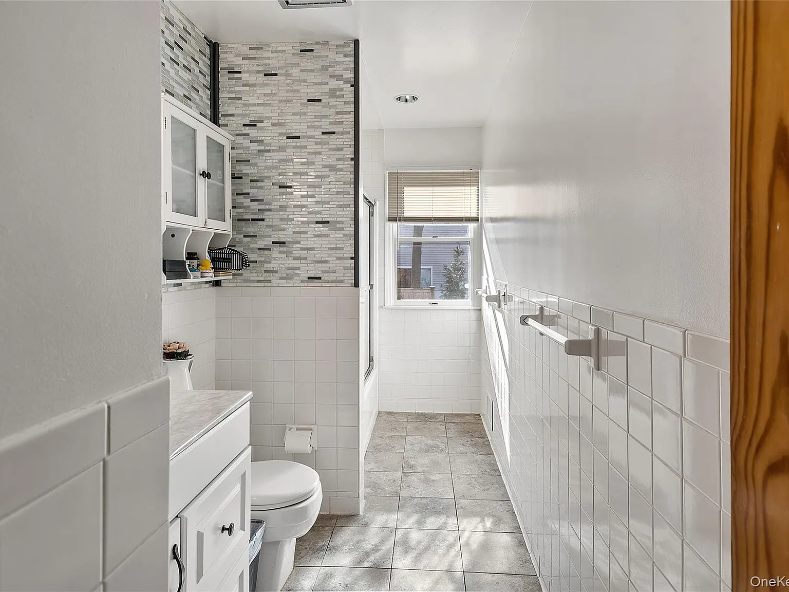 3 bed, 2.0 bath, 1800 sqft, $5,500 — Photo 4