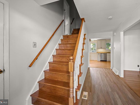 3rd image of 538 Elford Rd