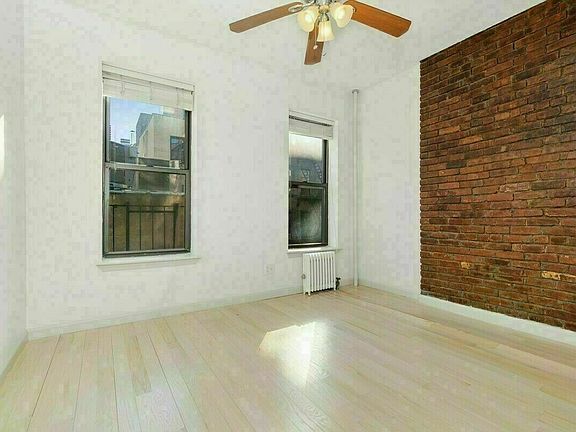 3rd image of 406 W 48th St #2R