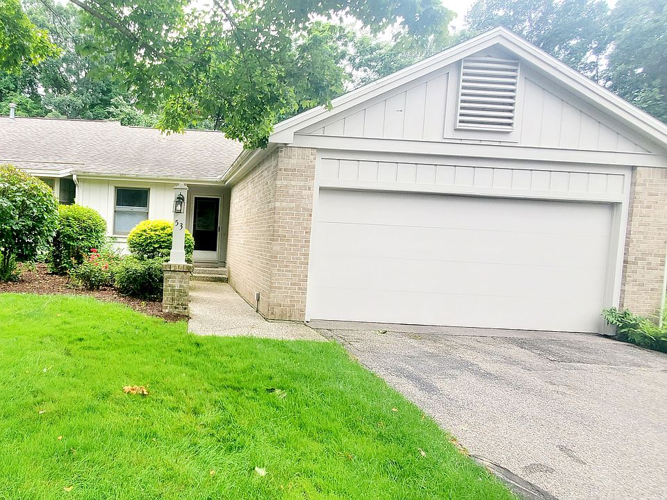 1st image of 53 Skyline Cir NW