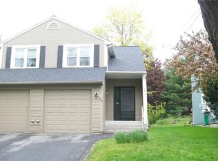 117 Arbor Dr, Providence, RI 02908