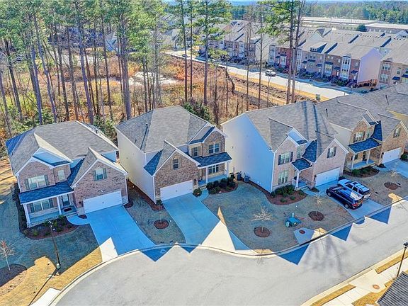 2nd image of 2787 Regal Park Ct