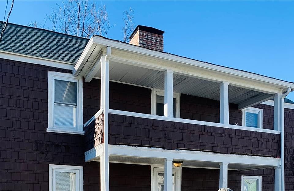 225 Logee St, Woonsocket, RI 02895 Zillow