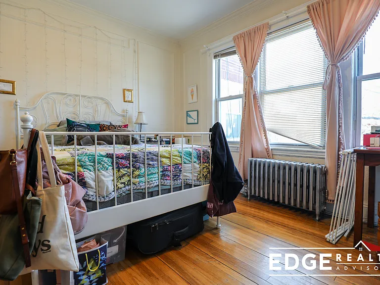 38 Lawton St #1 — Photo 12