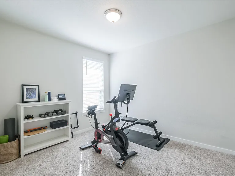 28635 Hazel Trl — Photo 24