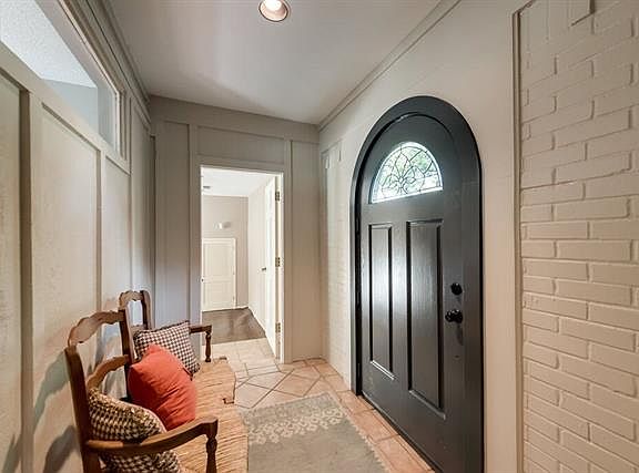 2nd image of 1205 Wade Dr