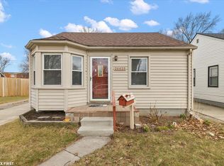 20625 Avalon St, Saint Clair Shores, MI 48080