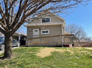 1547 S 28th St #3, Omaha, NE 68105