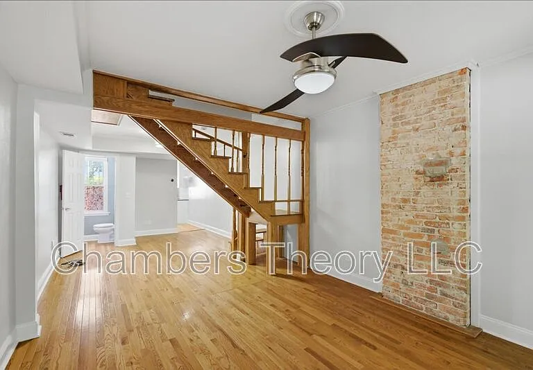 1535 Constitution Ave NE — Photo 3