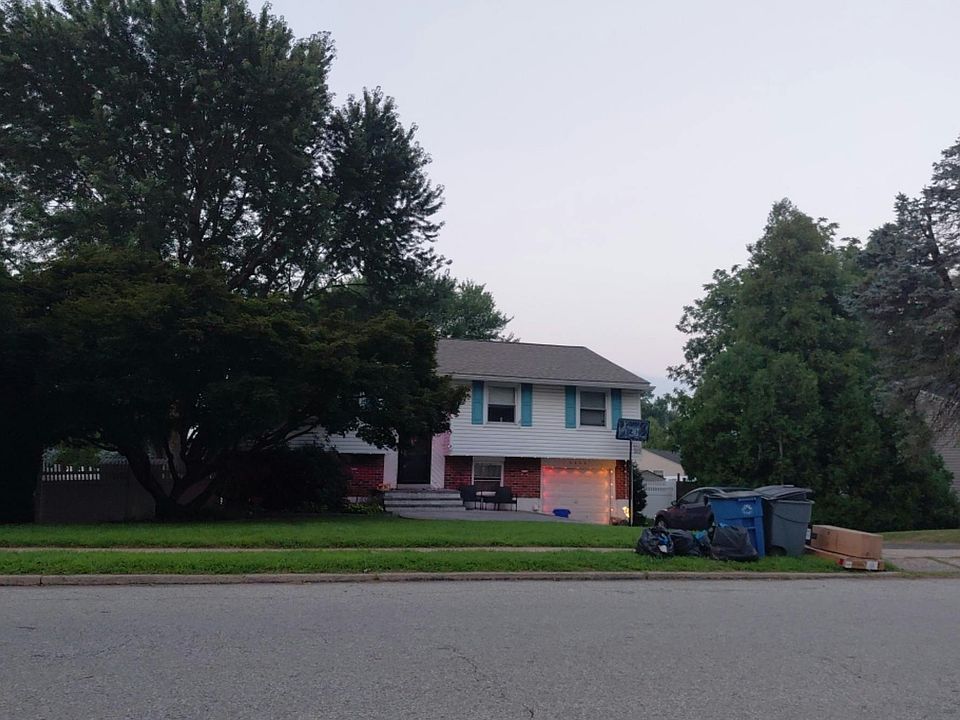 1st image of 2453 Weir Rd