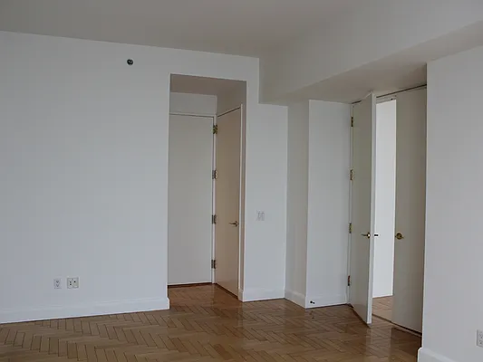 Rented by Sotheby's International Realty | media 15