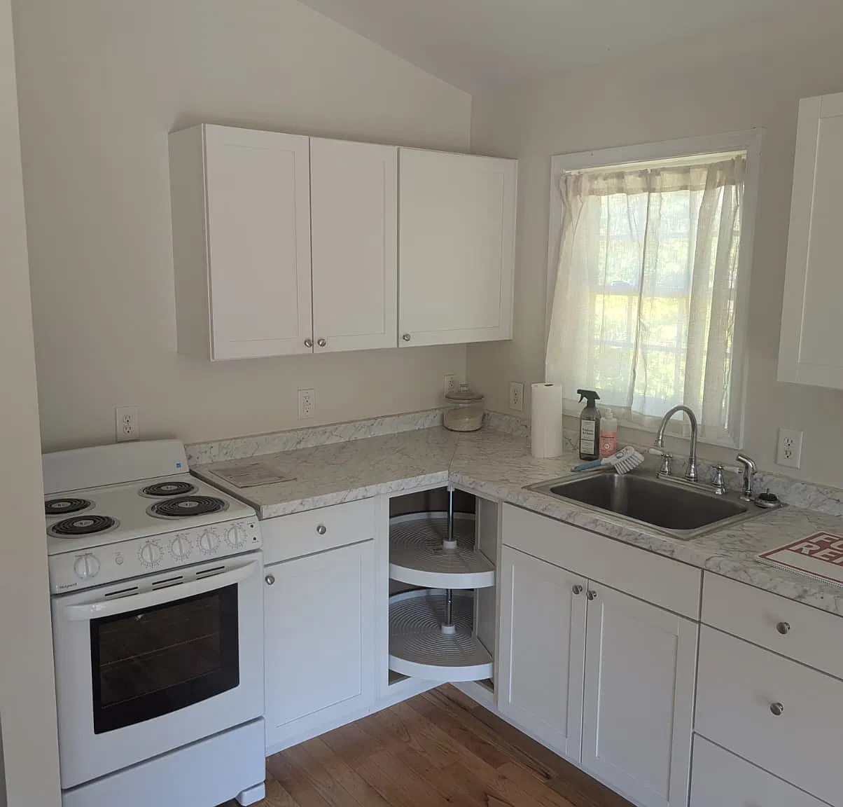 1 bed, 654 sqft, $1,450 — Photo 2