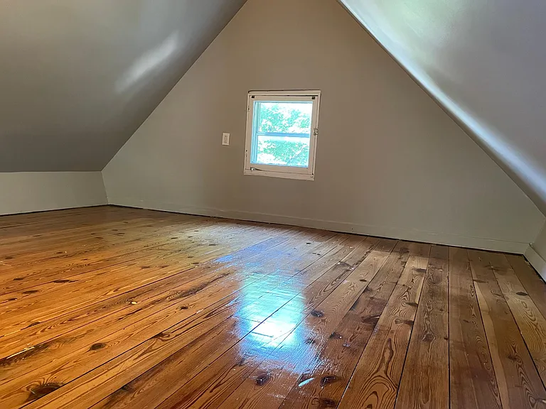 419 N Ashley St — Photo 18