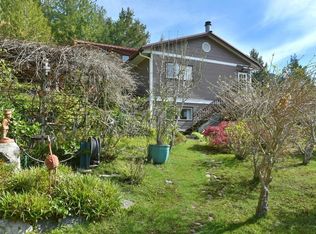 4906 Sinclair Bay Rd, Sunshine Coast, BC V0N 1S1