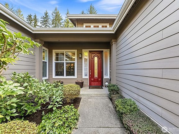 2nd image of 13165 Adair Creek Way NE
