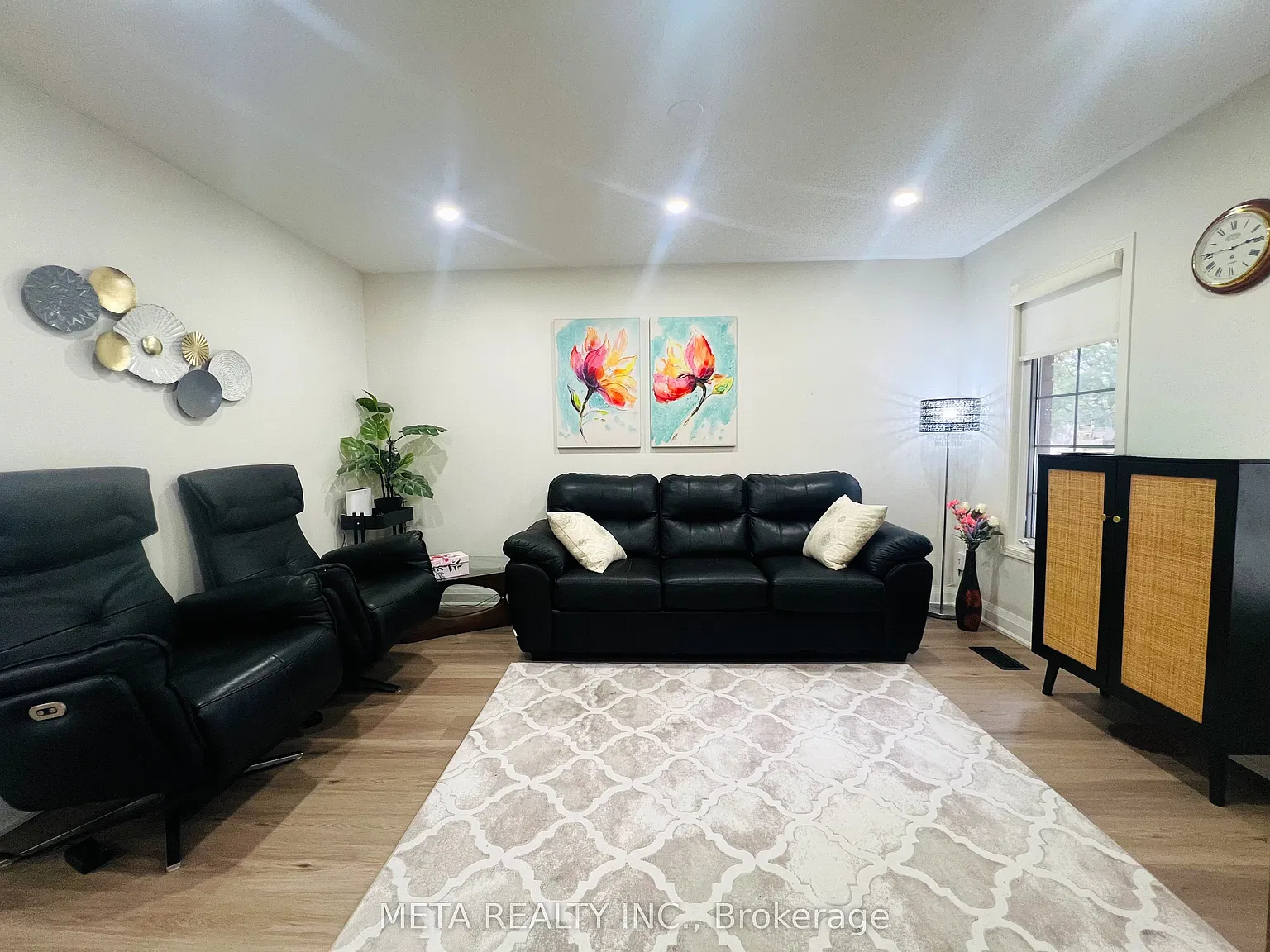 3 bed, $3,100 — Photo 3