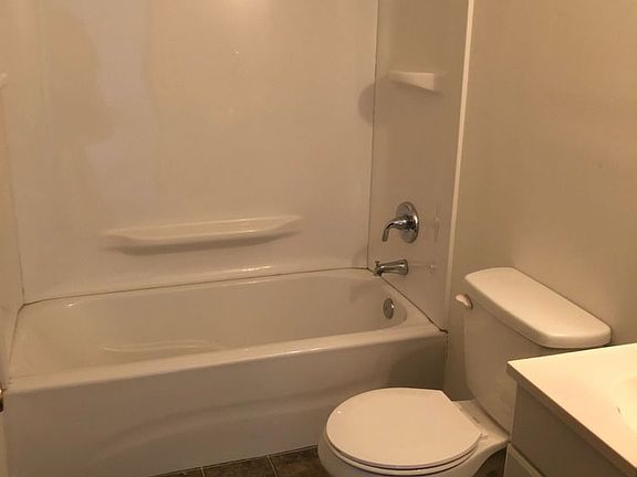 5th image of 107B Juniper Ln