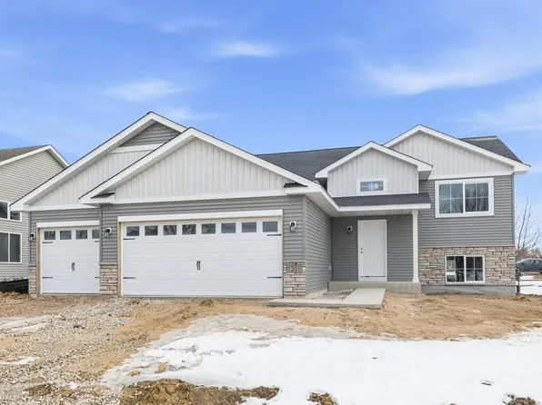 1301 Prairie St NW, Montgomery, MN 56069
