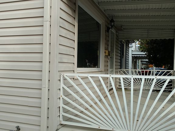 2nd image of 4192 Hubbard Ave
