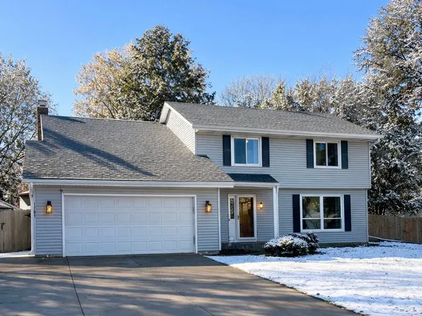 1701 W 138th St, Burnsville, MN 55337