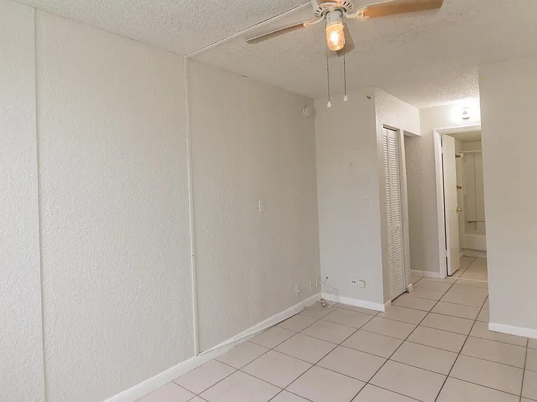 2771 Riverside Dr #109-A — Photo 10