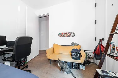 Rented by Twin Group