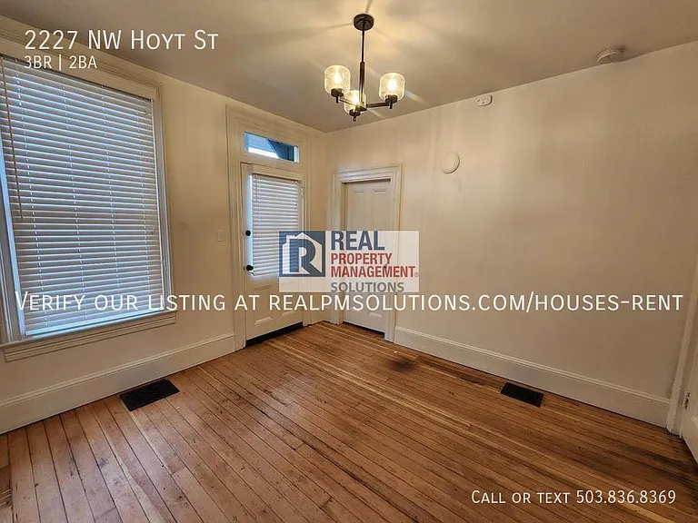 2227 NW Hoyt St — Photo 23