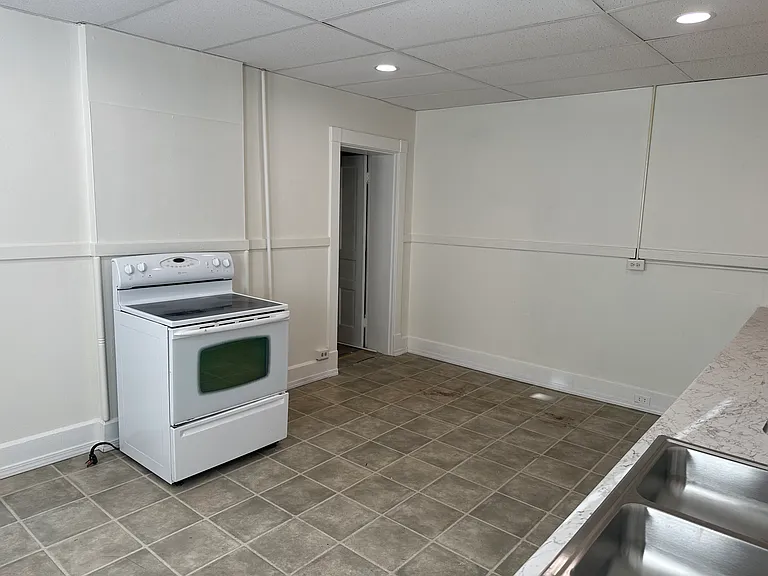 927 Harmony Way #A — Photo 9