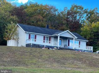276 Cardinal Cir, Cabins, WV 26855