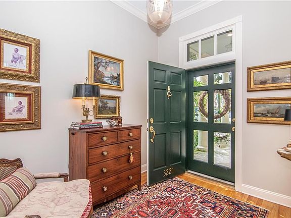 5th image of 3221 W Lawn Ave