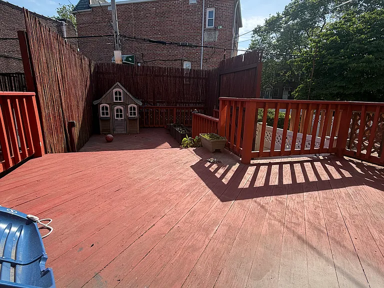 1900 Gerritsen Ave — Photo 12