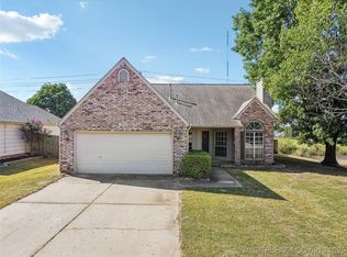 10602 E 115th Pl S, Bixby, OK 74008