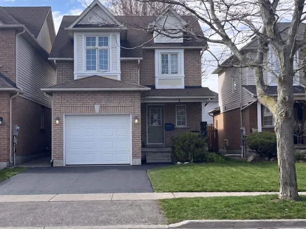 43 Madden Pl, Clarington, ON L1C 5K3