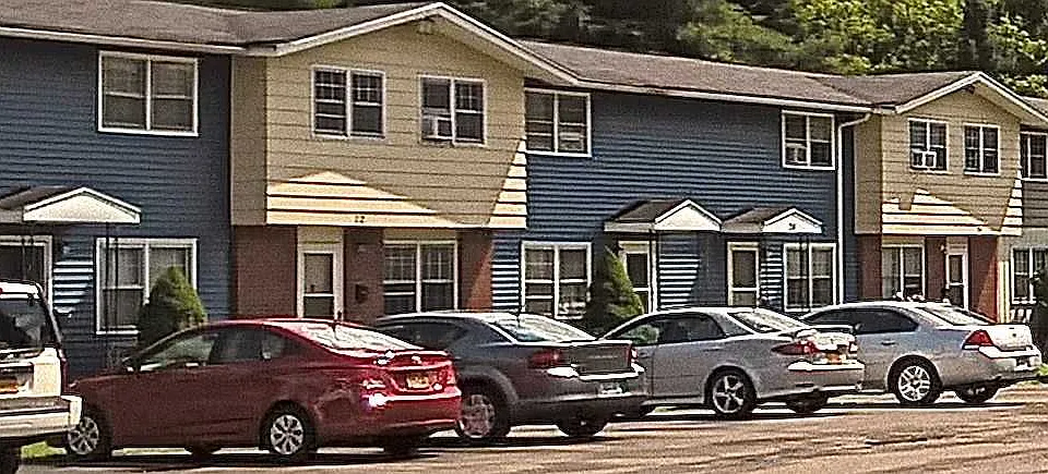 Belleview Townhouses and Apartments