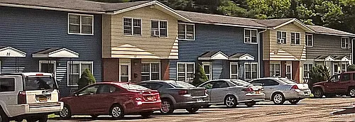 Belleview Townhouses and Apartments Photo 1