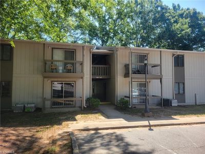 2230 Sunderland Rd APT 37E, Winston Salem, NC, 27103