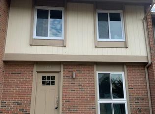502 Early Fall Ct, Herndon, VA 20170