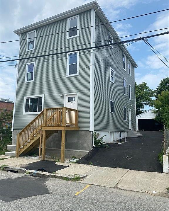 1st image of 30 Marietta St