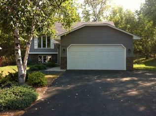 3530 Coachman Rd, Eagan, MN 55122
