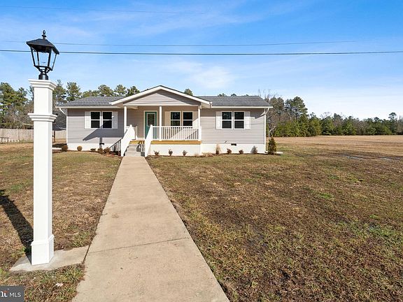 2nd image of 839 Macedonia Ln